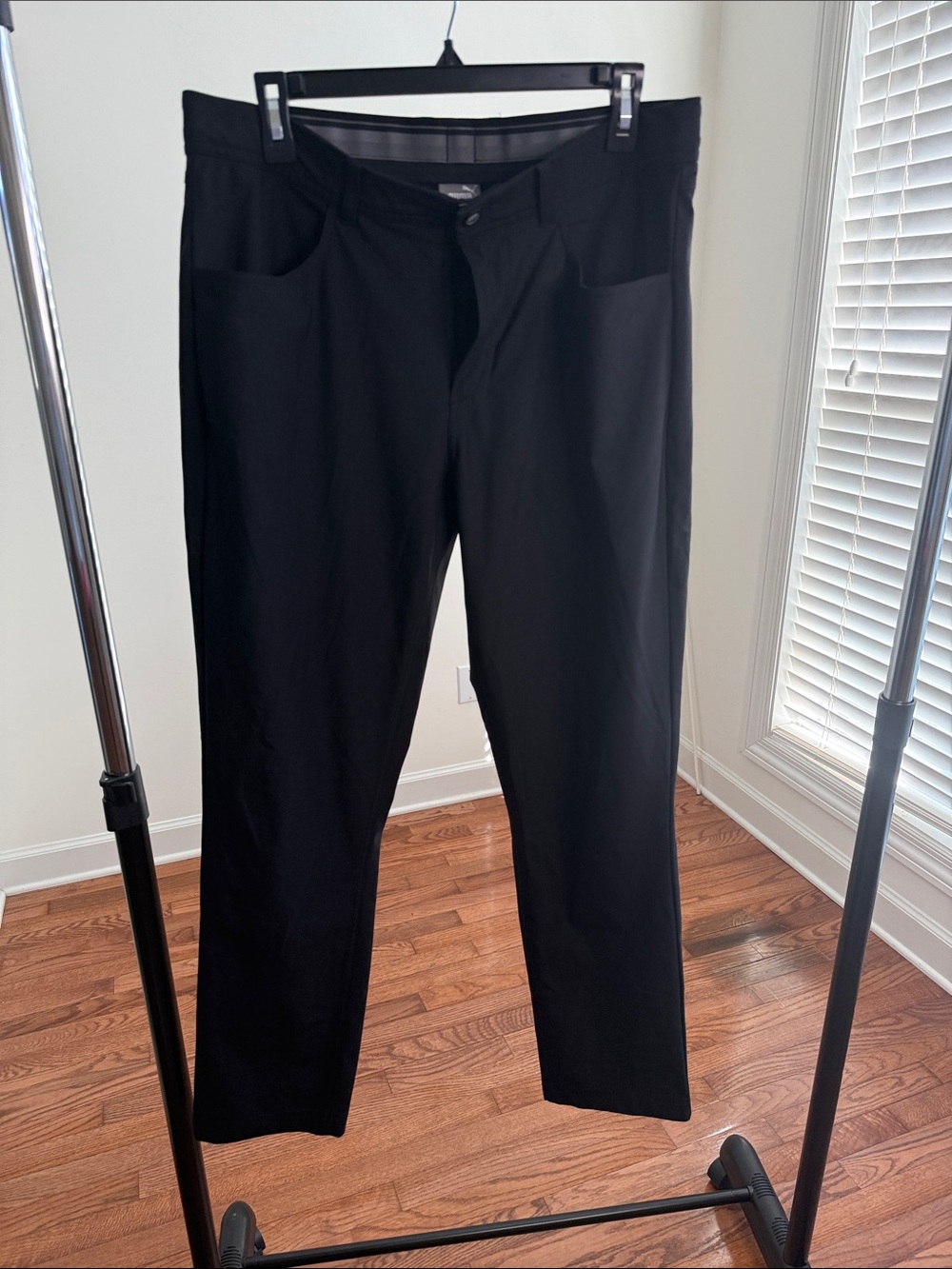 Men's Black Straight-Leg Dress Pants